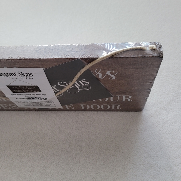 Wooden Sign 6x12 Little Fingers Touch Our Floor NWT remove shoes - Picture 9 of 14